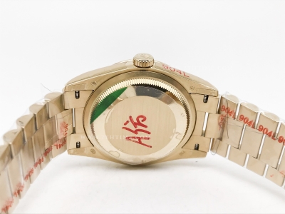 DayDate 36mm Wt 904L Flt YG/YG Wht/Rm/Stk QF VR3255