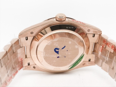 DayDate 40mm 904L Flt RG/RG Blk/Stk GMF VR3255