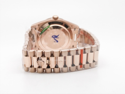 DayDate 40mm 904L Flt RG/RG Gold/Stk GMF VR3255