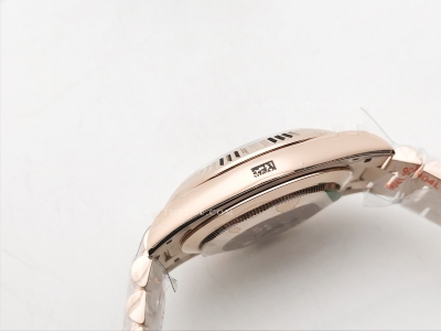 DayDate 40mm 904L Flt RG/RG Silv/Stk GMF VR3255