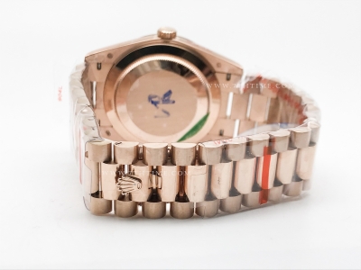 DayDate 40mm 904L Flt RG/RG Wht/Rm/Stk GMF VR3255