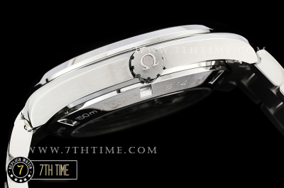 Aqua Terra 150M GMT Smooth Bezel Blue Textured Dial with SS Stick Markers Solid Stainless Steel 316F Bracelet