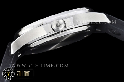 Aquanaut Ladies 5067A Diamonds Bezel SS/RU Black Checkered Dial Swiss Quartz