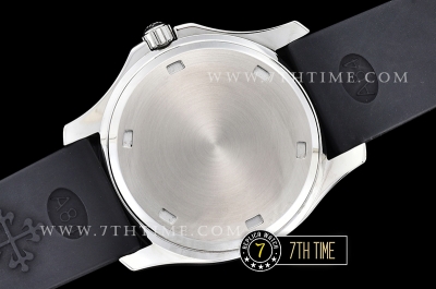 Aquanaut Ladies 5067A Diamonds Bezel SS/RU Black Checkered Dial Swiss Quartz
