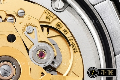 DayDate 228206 SS/SS Blue Roman Dial Smooth Bezel Swiss 2836