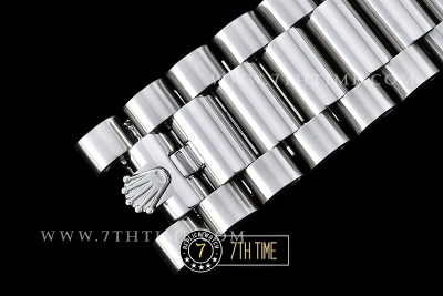 DayDate 228206 SS/SS Diamonds Crested Bezel Silver White Dial with Baugette Diamond Markers Swiss 2836