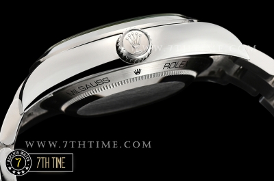 Milgauss 116400 40mm Black Dial on SS Bracelet Asia 3131