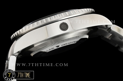Seadweller 126600 43mm 904L SS/SS Single Red Black Dial A2836