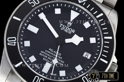 Tudor Pelagos Unidirectional Diver Bezel Brushed Titanium Case Black Matt Dial Blue Superlumed Box Markers Needles